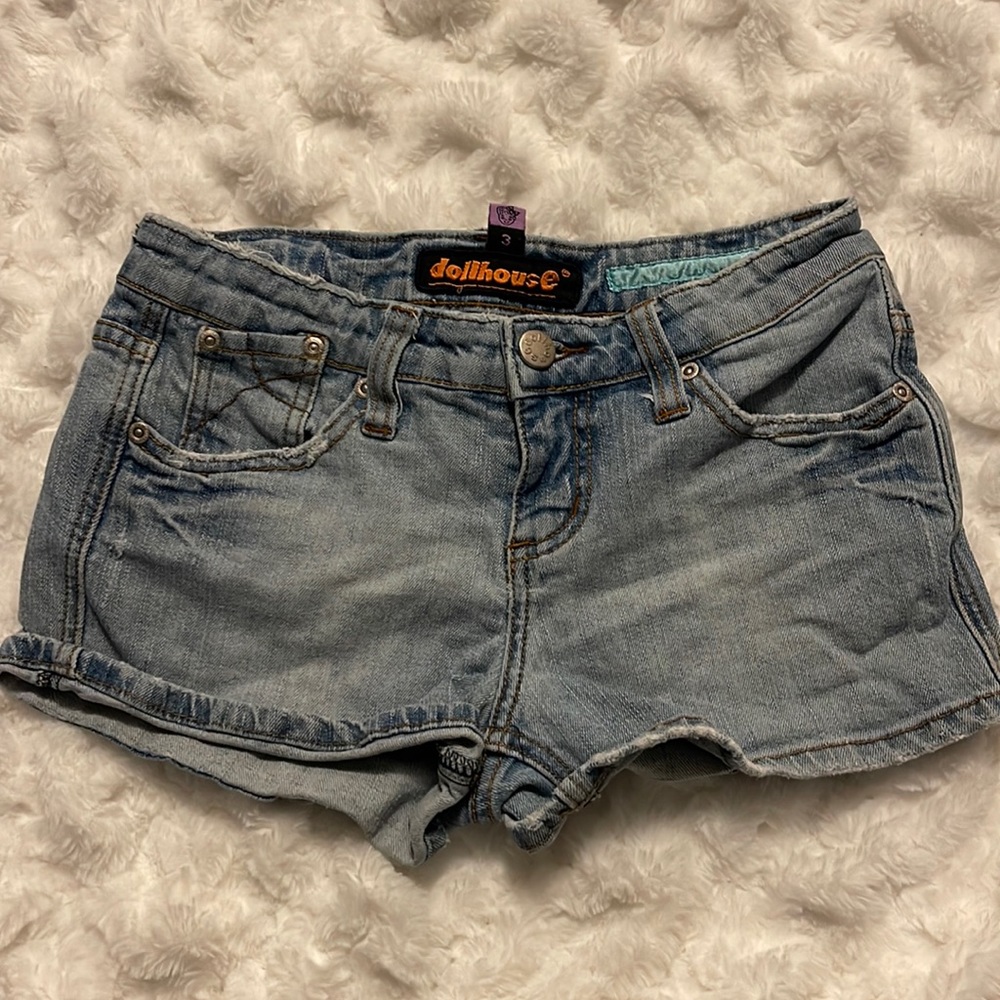 Dollhouse shorts sz 3